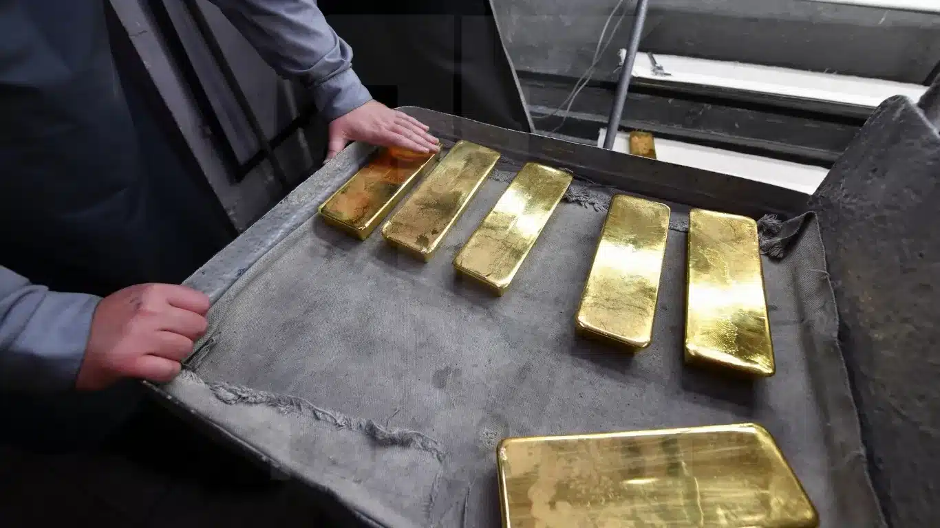 رشد 2.5 درصدی قیمت طلا در آستانه تصمیم فدرال رزرو